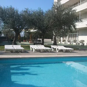 2* Apartahotel Miami